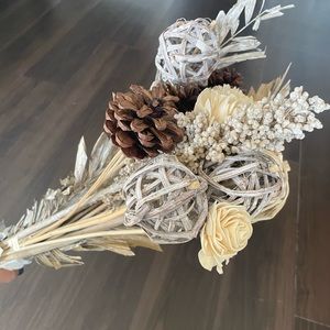 Crate&Barrel dried bouquet